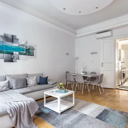 Prime Midtown * Boedapest