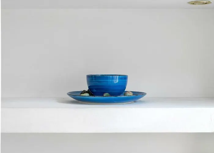 Prime Midtown Apartment